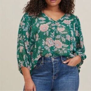 Torrid Blouse Green Floral Sheer Size 0 (Large) Balloon Sleeve Loose Fit